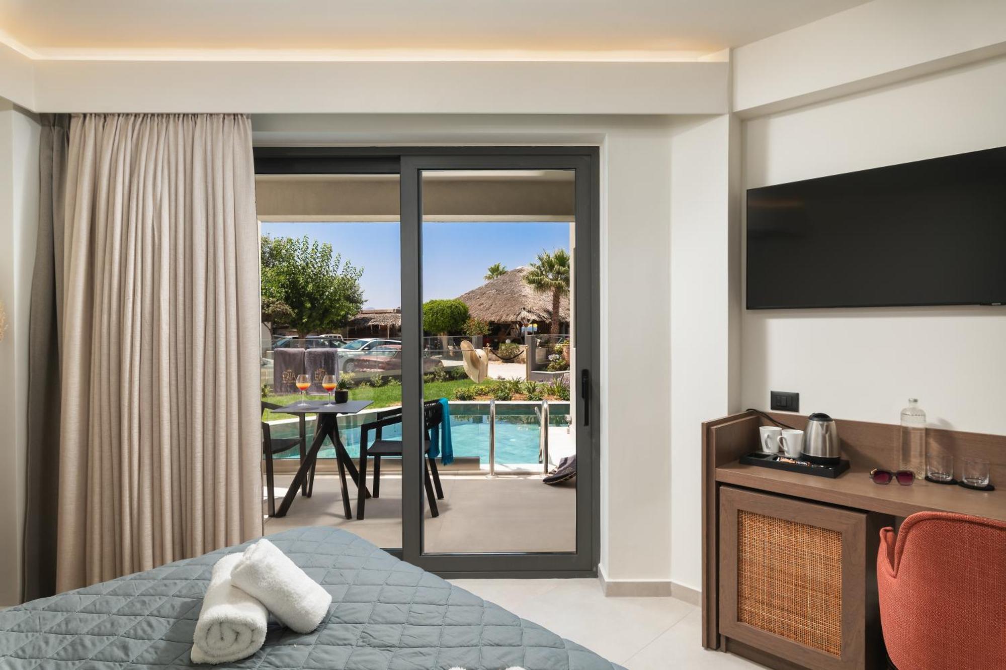Elia Agia Marina Resort エクステリア 写真